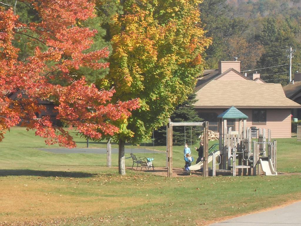 Jack O'Lantern Resort Lodging Woodstock Eksteriør billede